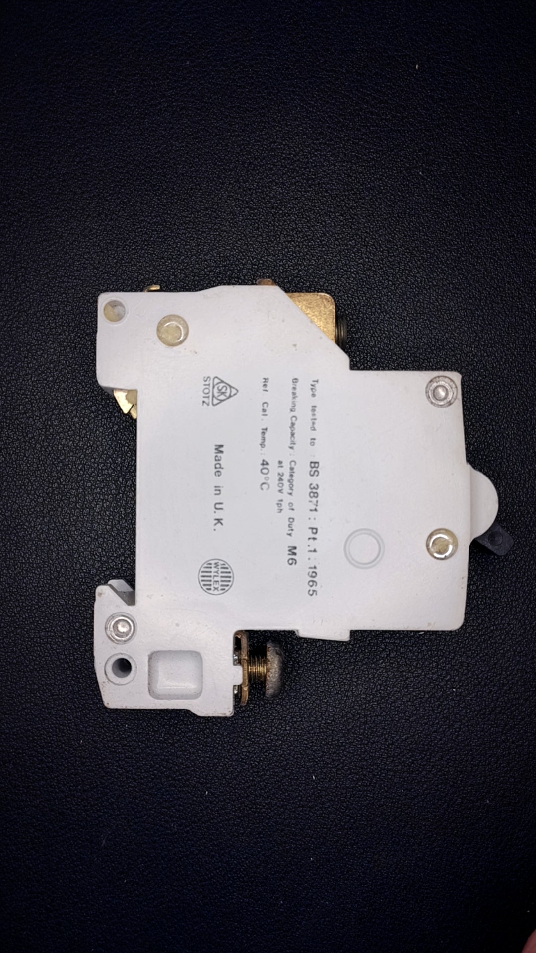 B20 Wylex NB20 20A Single Pole Circuit Breaker