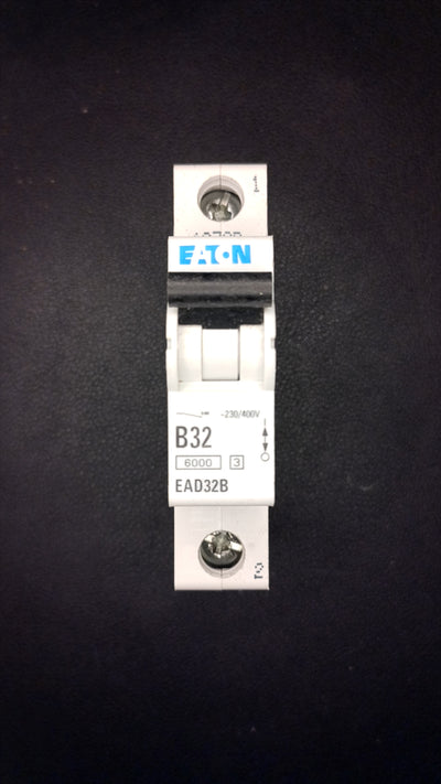 B32 Eaton EAD32B 32A Circuit Breaker (1 Pole, 6000A Breaking Capacity)