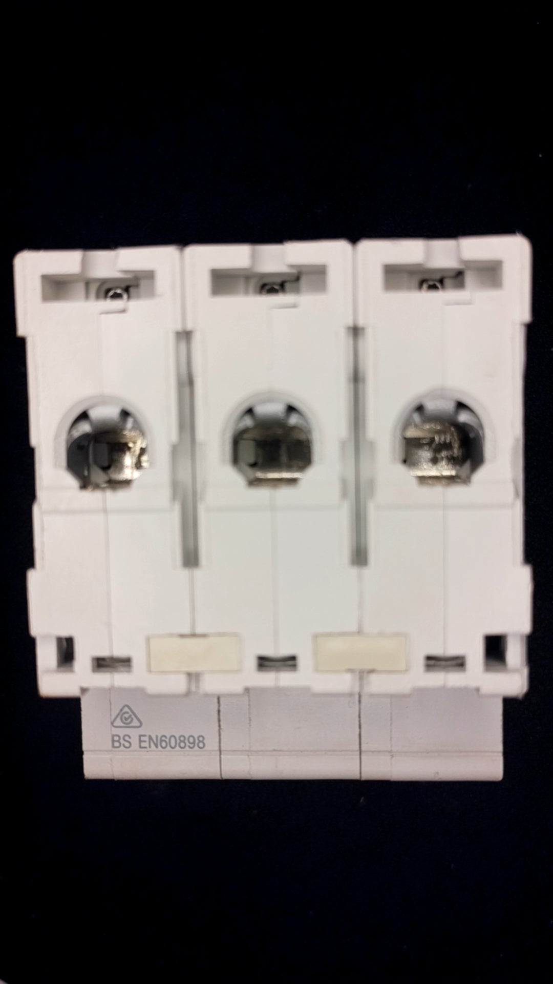 C32 Schneider Electric C60HD 32A 25732