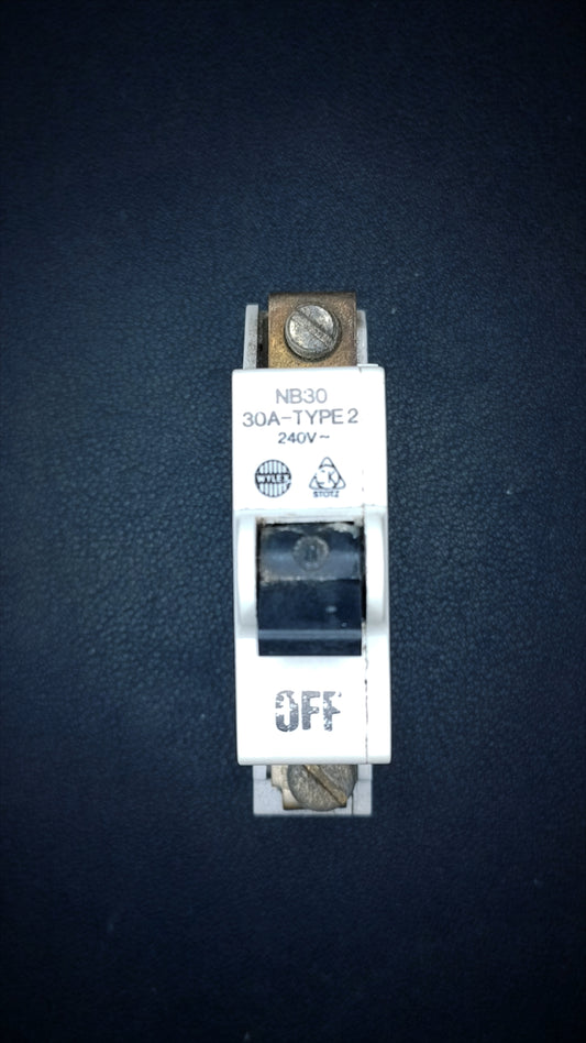 B30 Wylex NB30 30A (Single Pole MCB)