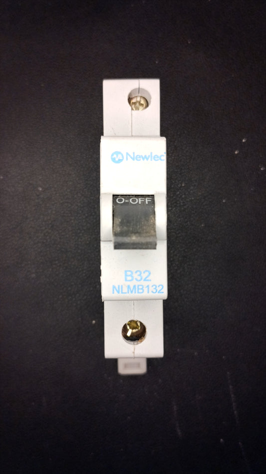 B32 Newlec NLMB132 32A Single Pole MCB