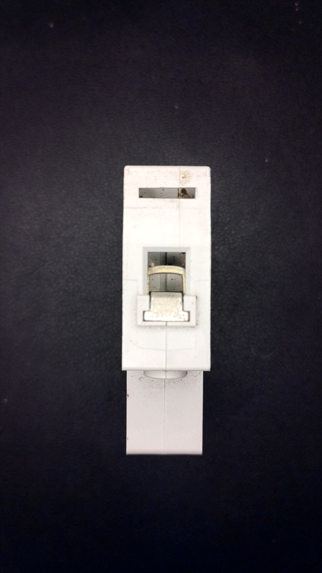C16 Control Gear DZ47 16A Circuit Breaker