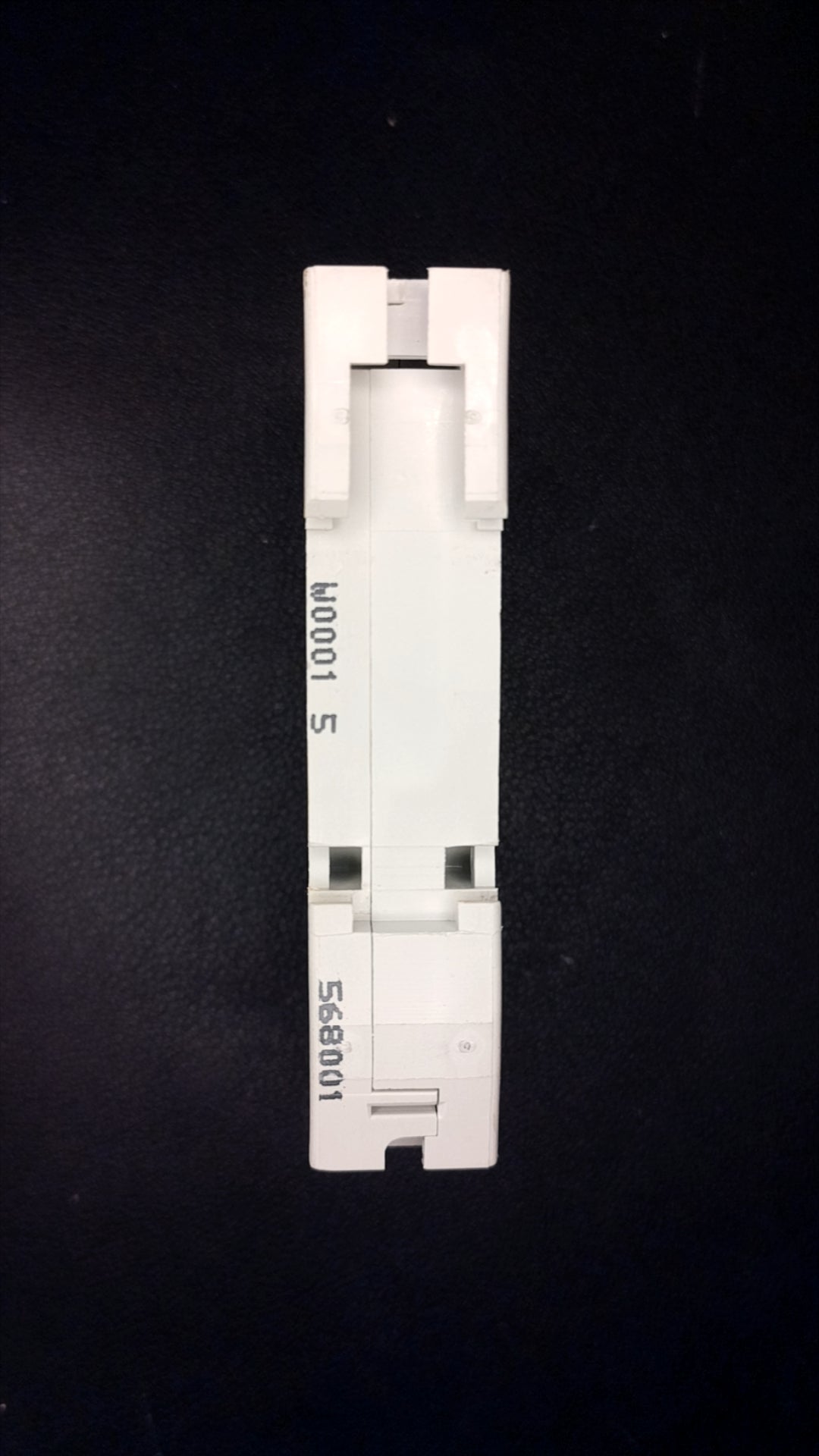 B20 MK LN 5920s 20A Single Pole MCB