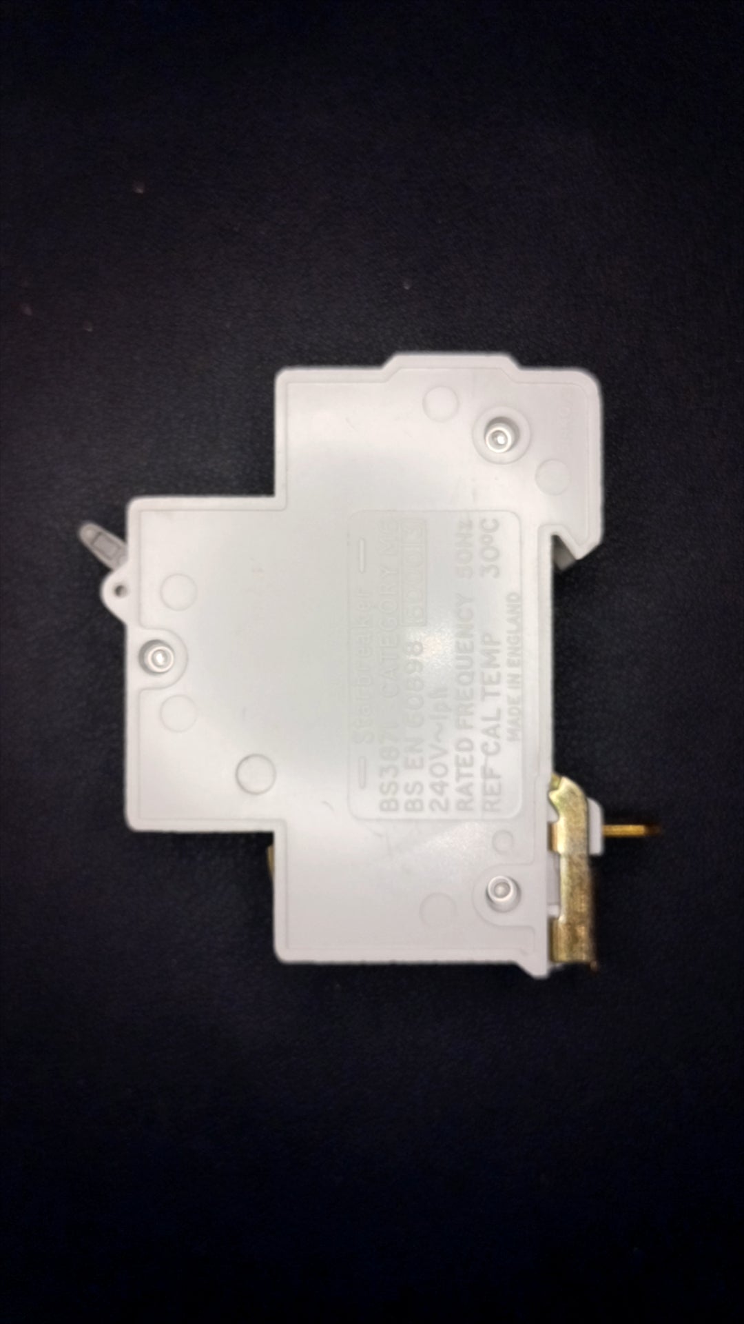 B32 Crabtree B32 32A SB6000 Starbreaker (Single Pole)