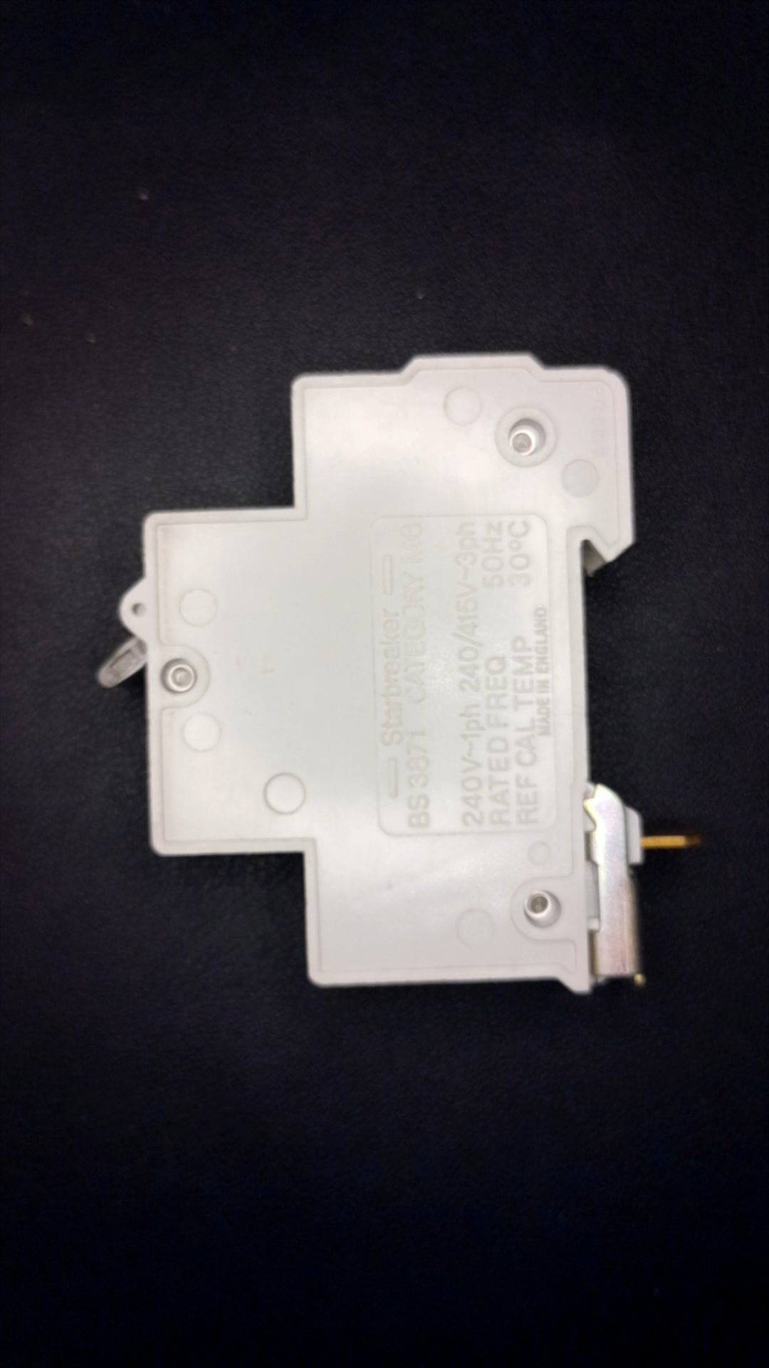 B16 Crabtree 16A Starbreaker SB6000 (Single Pole)