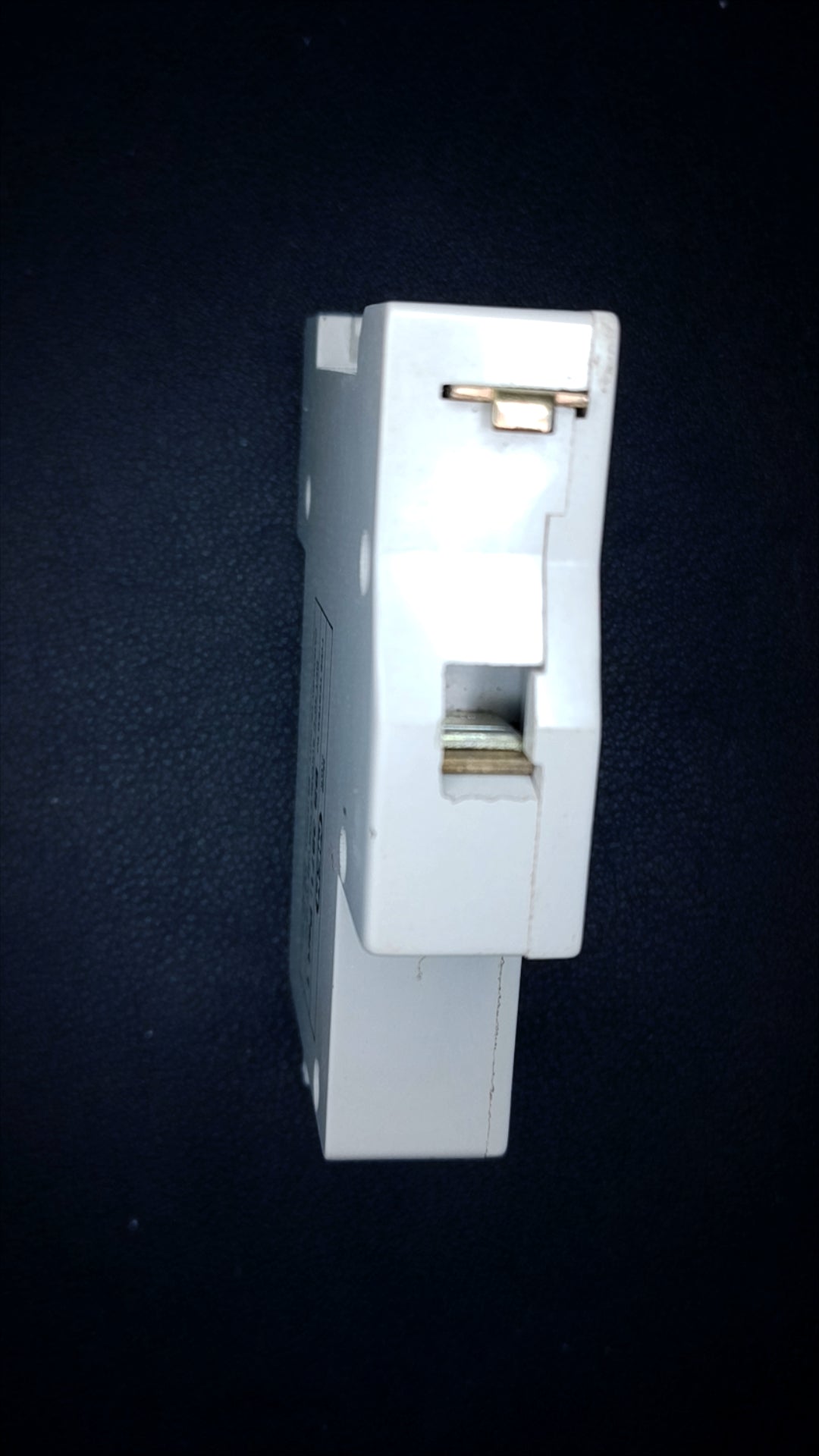 C16 MEM 161MB 16A Single Pole Circuit Breaker