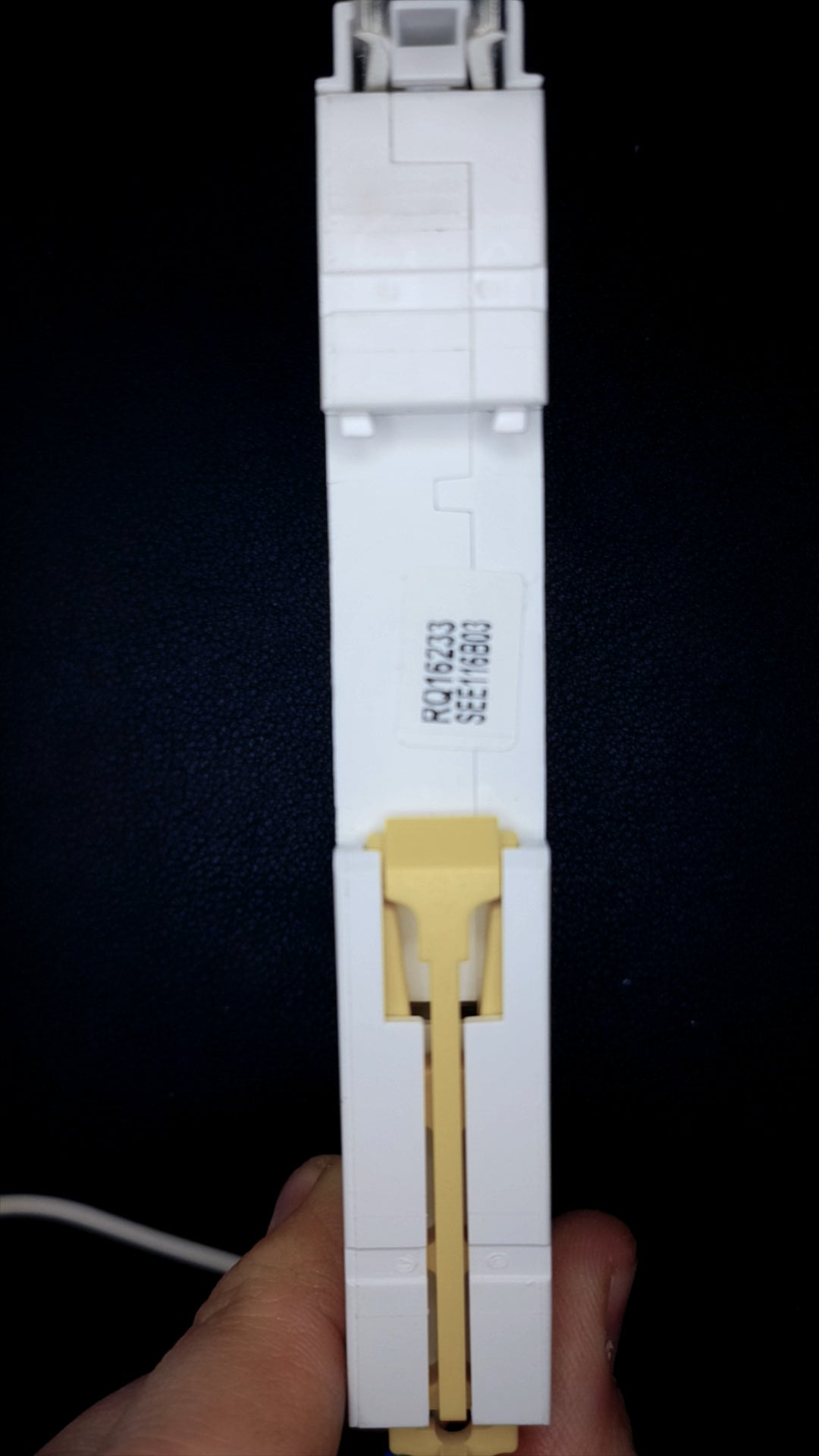 B16 Schneider Electric IKQE RCBO (16A, 1 Pole, 10000A Breaking Capacity)