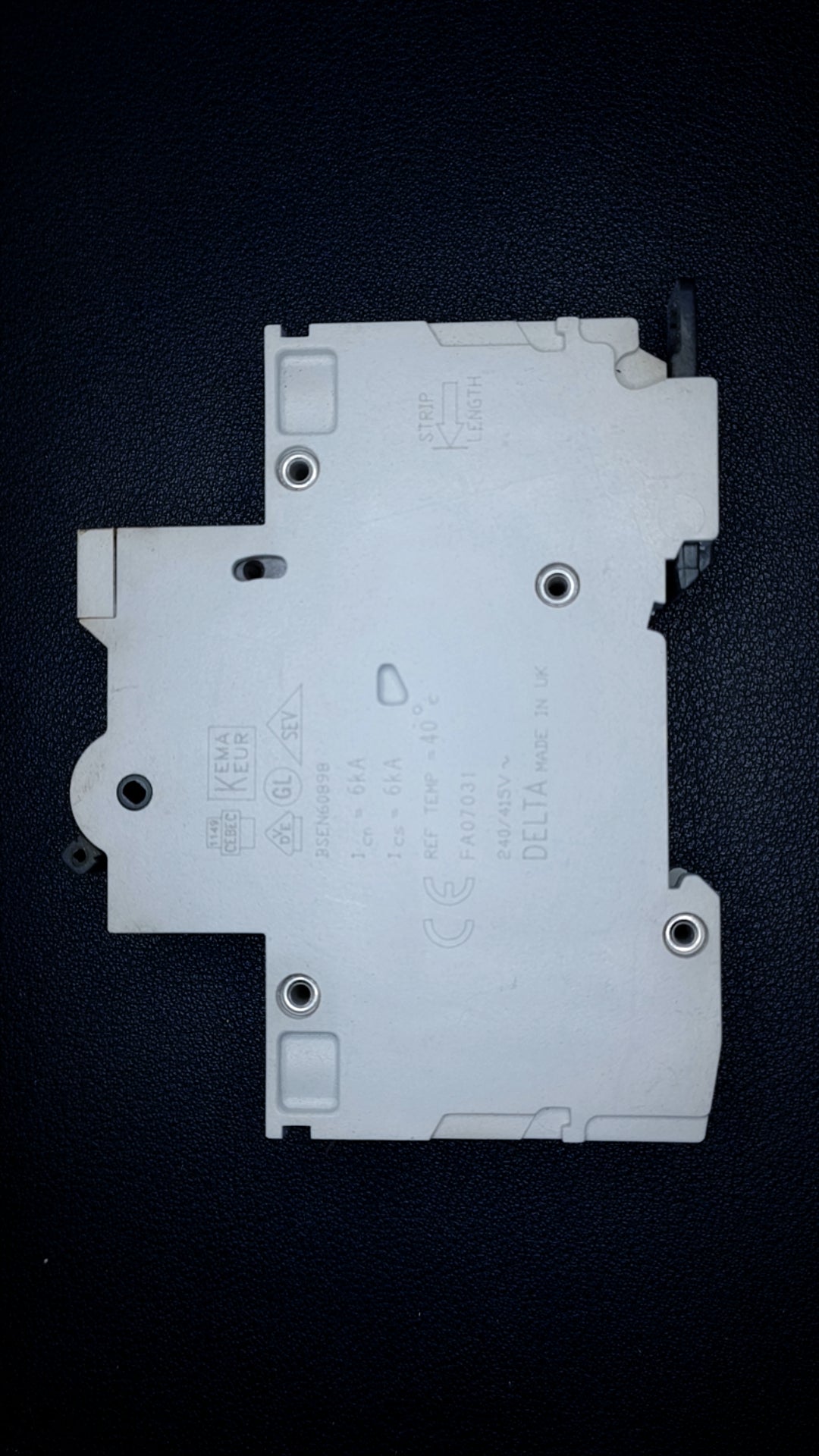 B16 MEM ALB151 16A Memera 2000 MCB (Single Pole, 6000A)