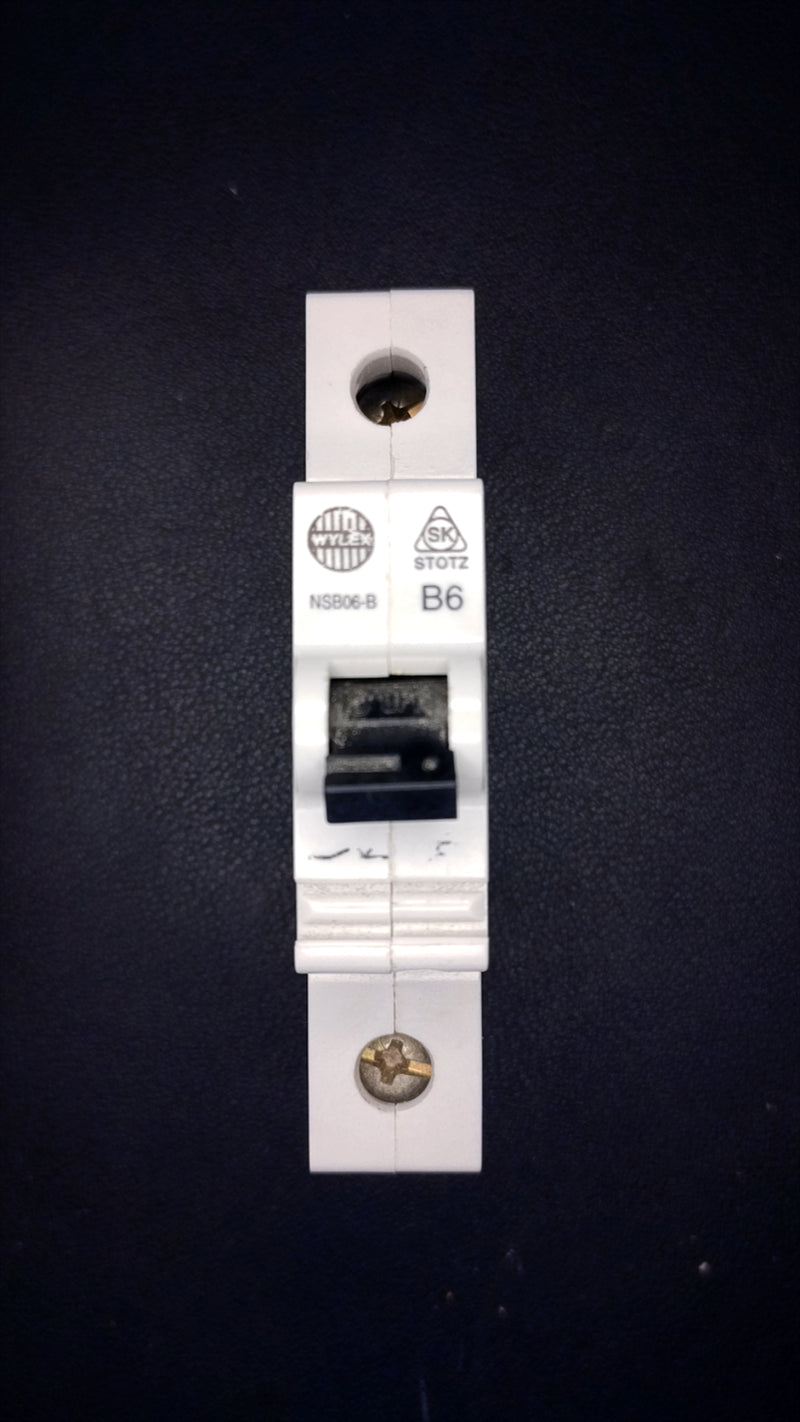 B6 Wylex NSB06-B 6A Circuit Breaker