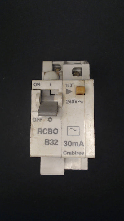 Crabtree B32 32A RCBO