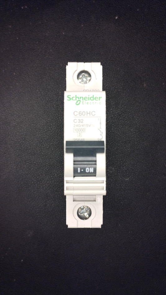 C32 Schneider C60HC 25648 32A MCB 1 Pole