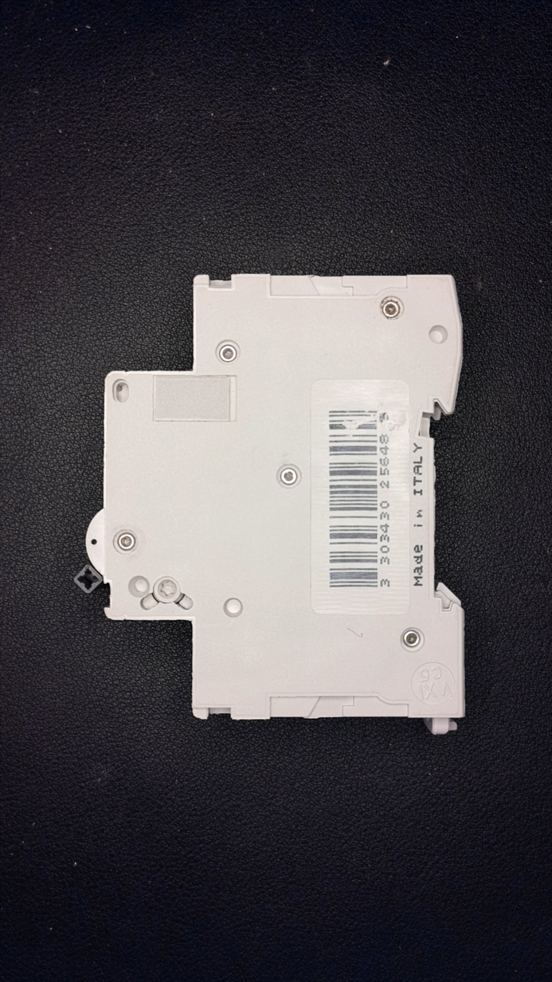 C32 Schneider C60HC 25648 32A MCB 1 Pole