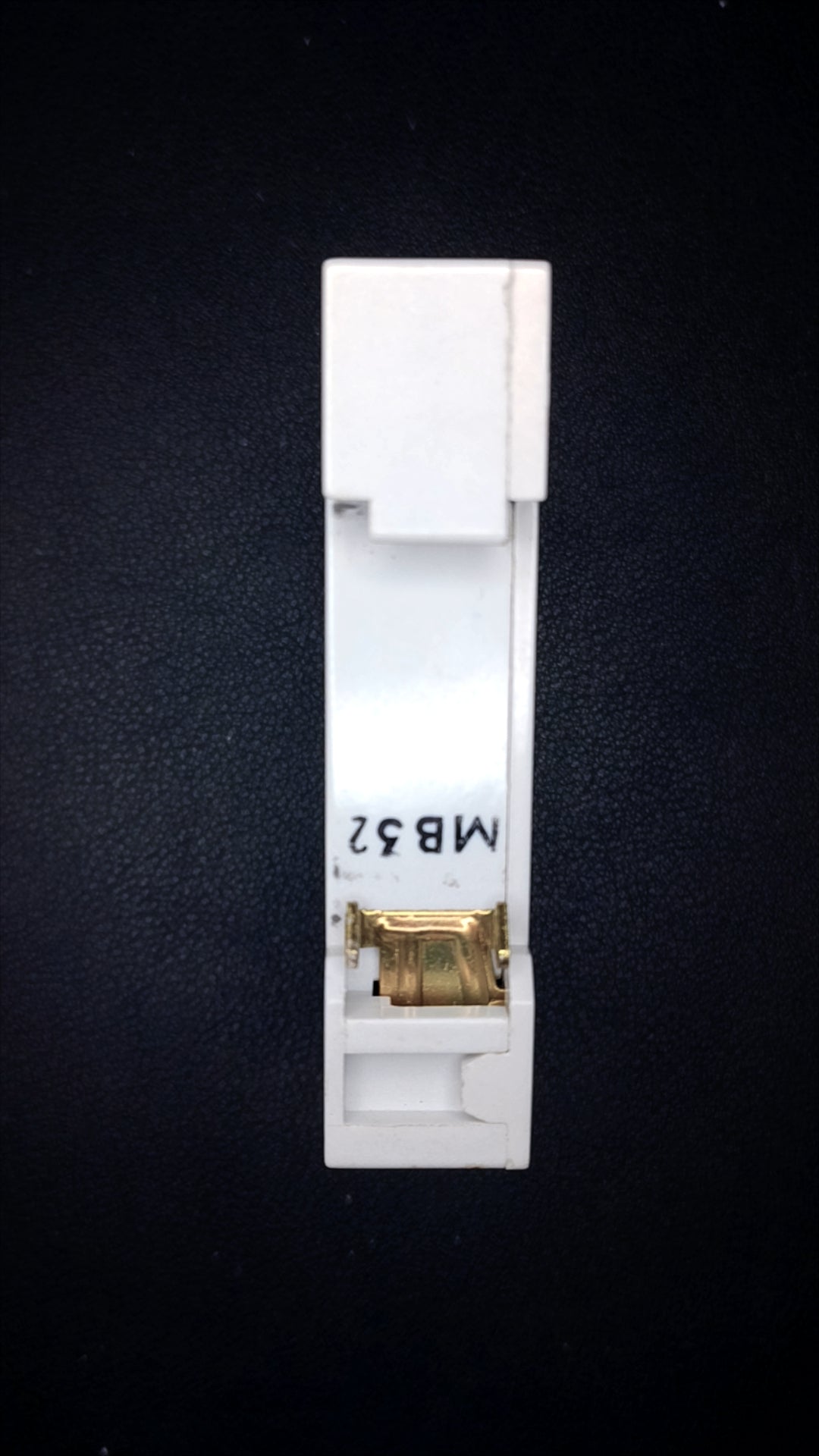 B32 MEM 321QEB 32A Circuit Breaker