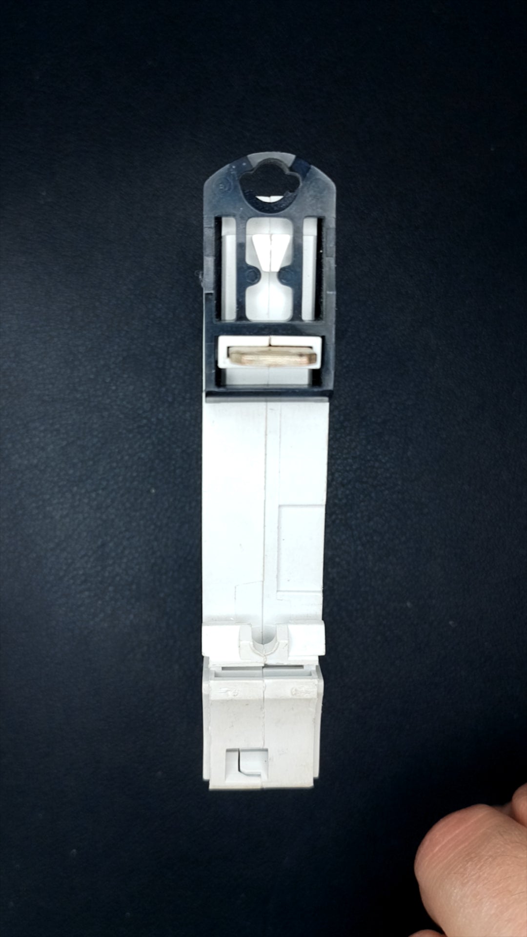 B16 Crabtree 61/B16 16A MCB (Crabtree Starbreaker Series 3)