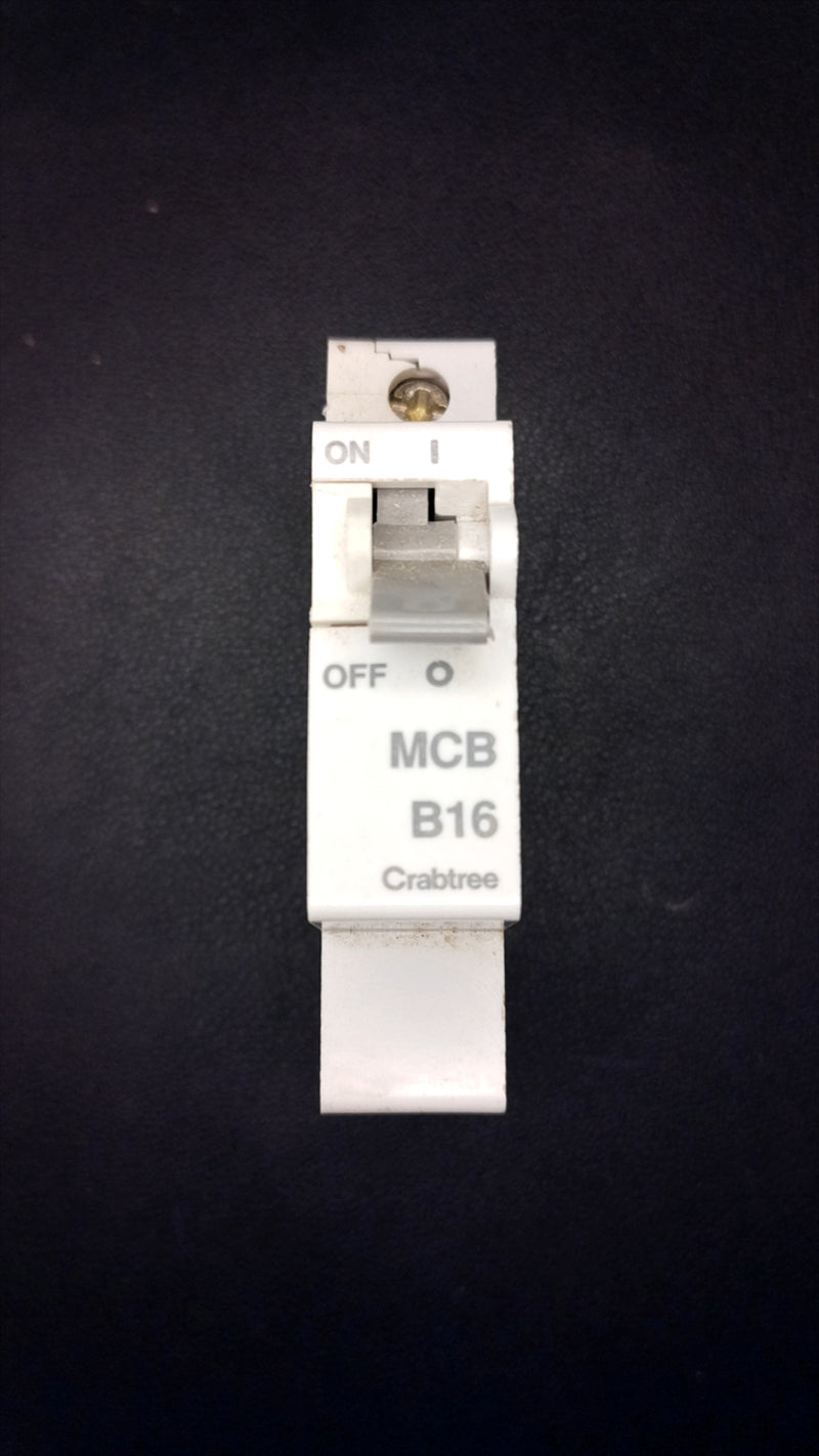 B16 Crabtree 16A Starbreaker SB6000 (Single Pole)