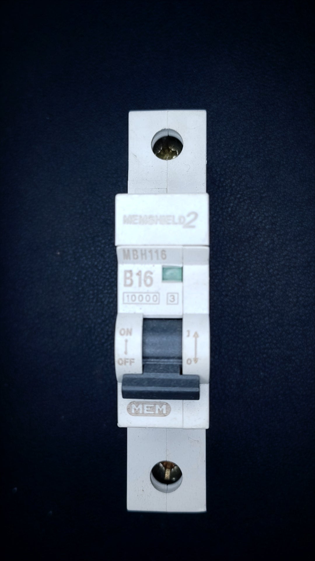 B16 MEM MBH116 16A Circuit Breaker