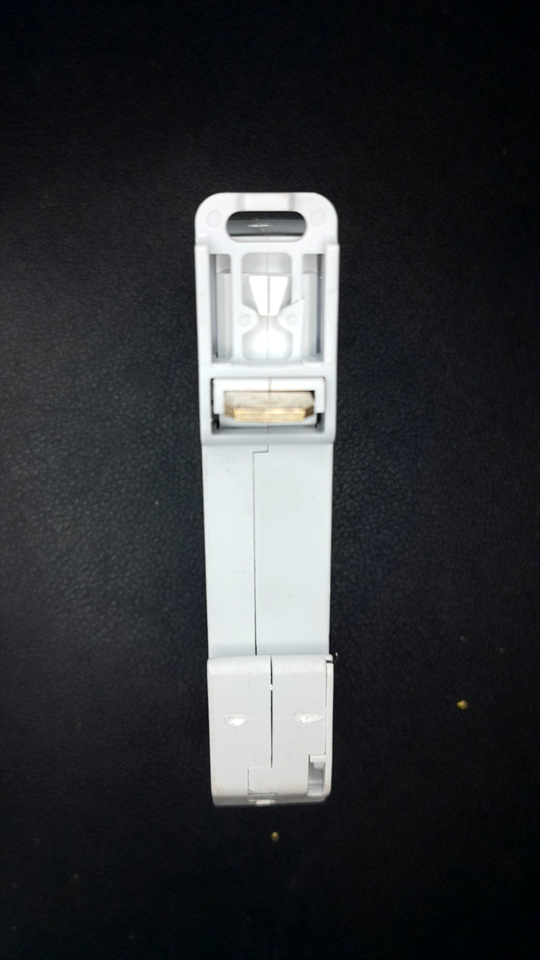 B32 Crabtree 61/B32 32A Offset Top Screw Circuit Breaker