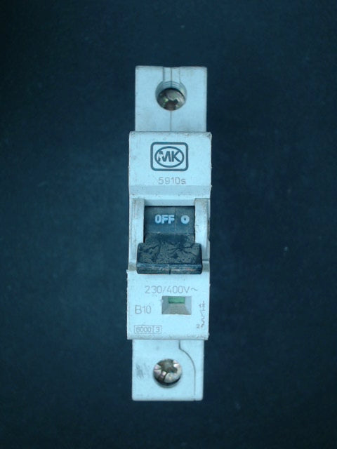 MK 5910S 10A MCB