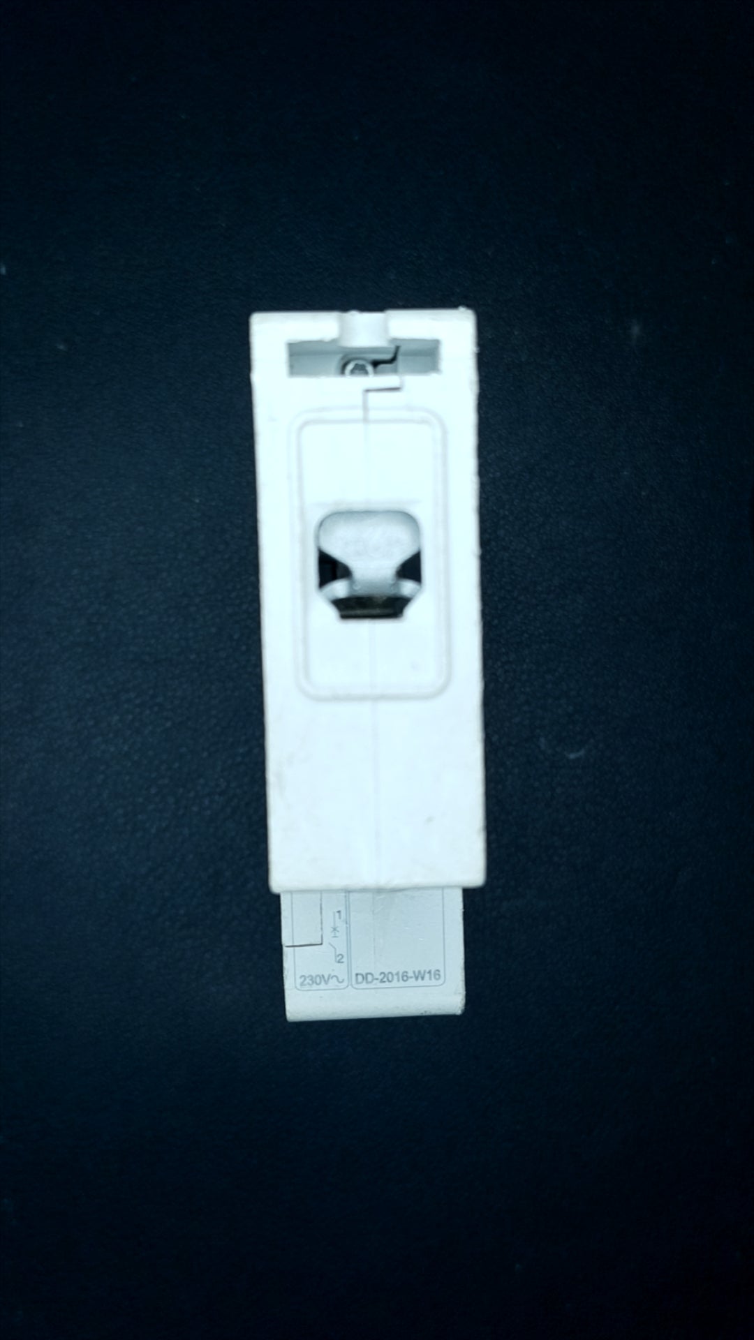 B32 Schneider Electric EZ9F16132 32A Single Pole MCB (6000A Breaking Capacity)