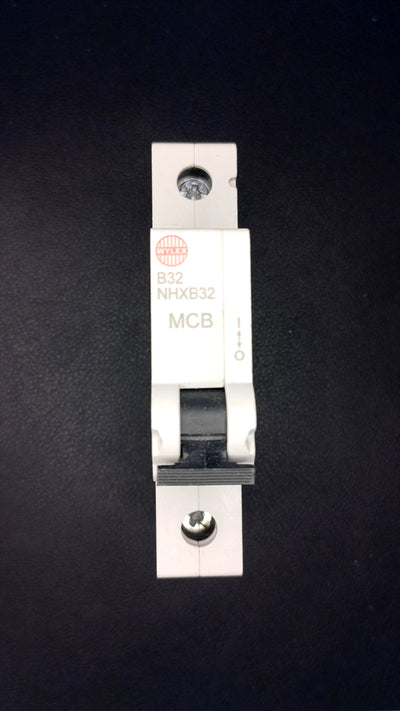 B32 Wylex NHXB32 32A Single Pole MCB