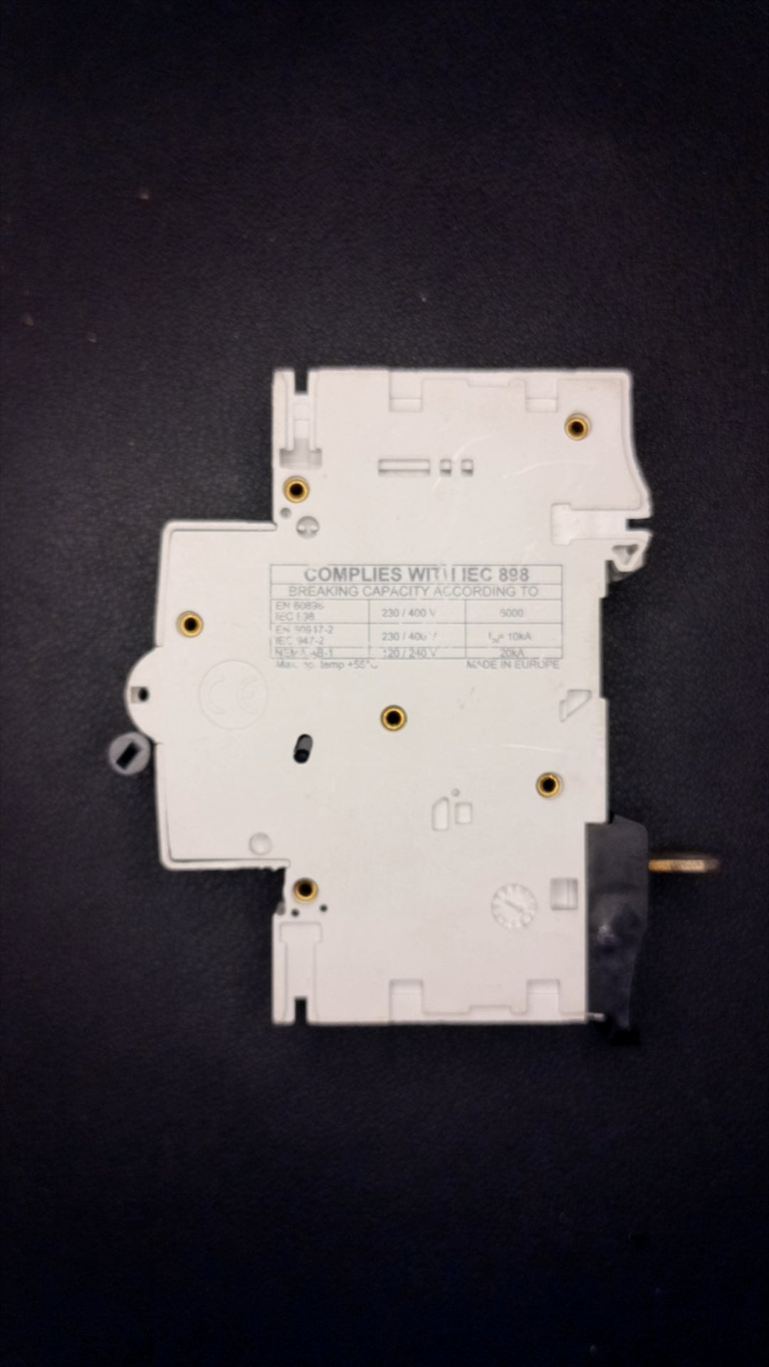 B32 Crabtree 61/B32 32A Series 3 MCB