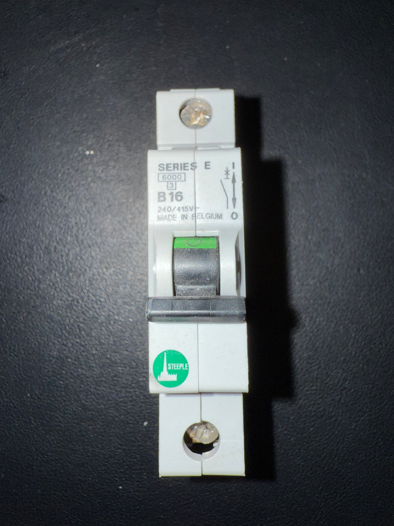 B16 Steeple Series E B16 16A (1-Pole, 6000A)