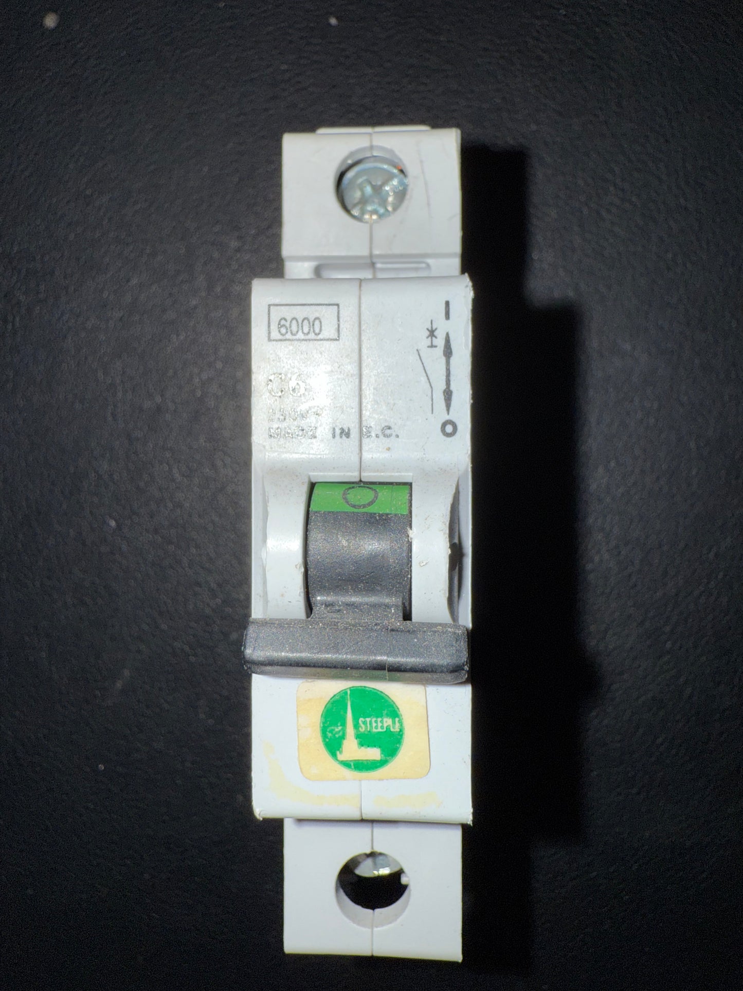 C6 Steeple 6 AMP MCB (1 Pole, 6000A)