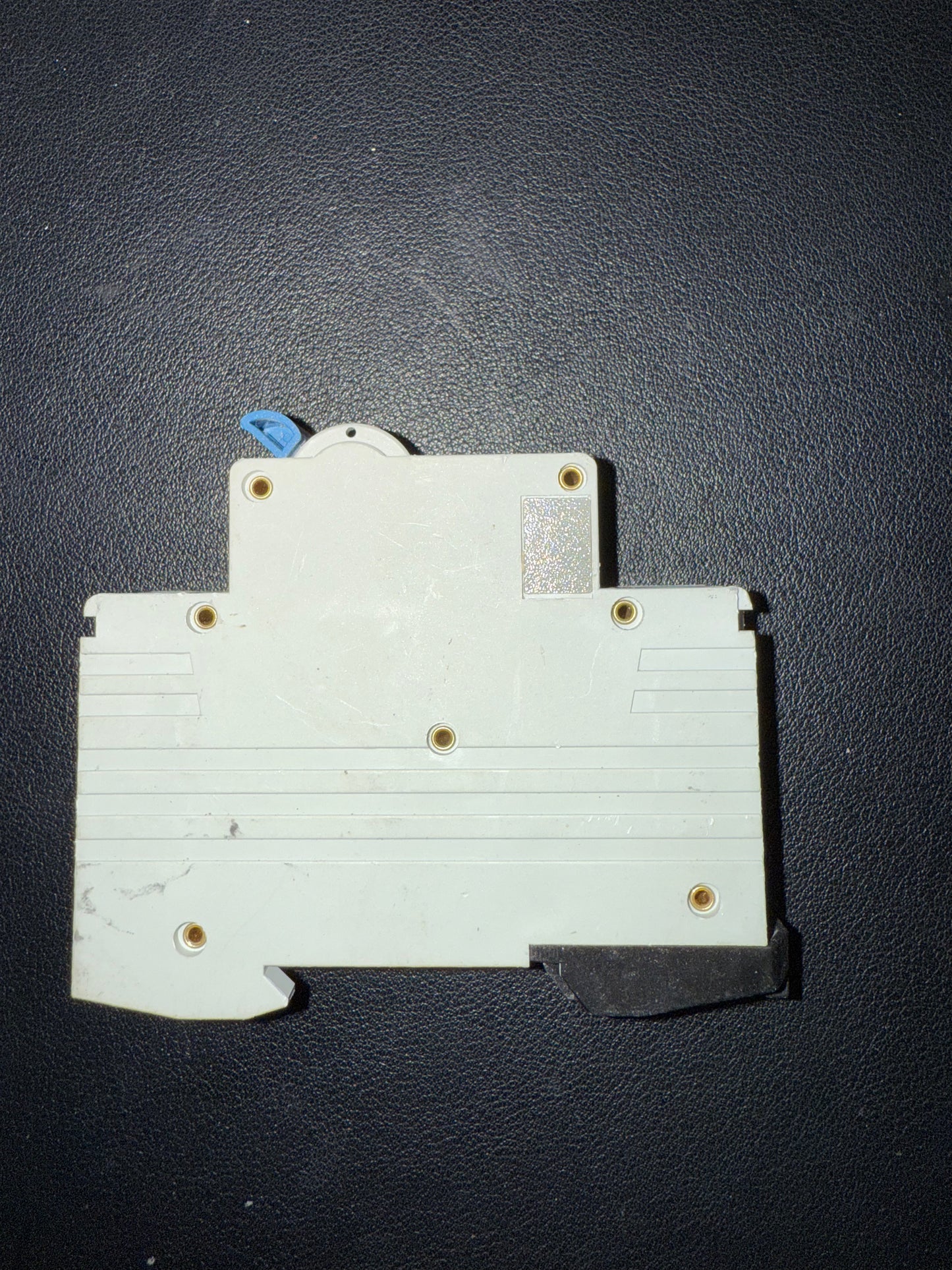 B6 Protek MCB-1B06 B6 6A MCB (1 Pole, 10000A Capacity)