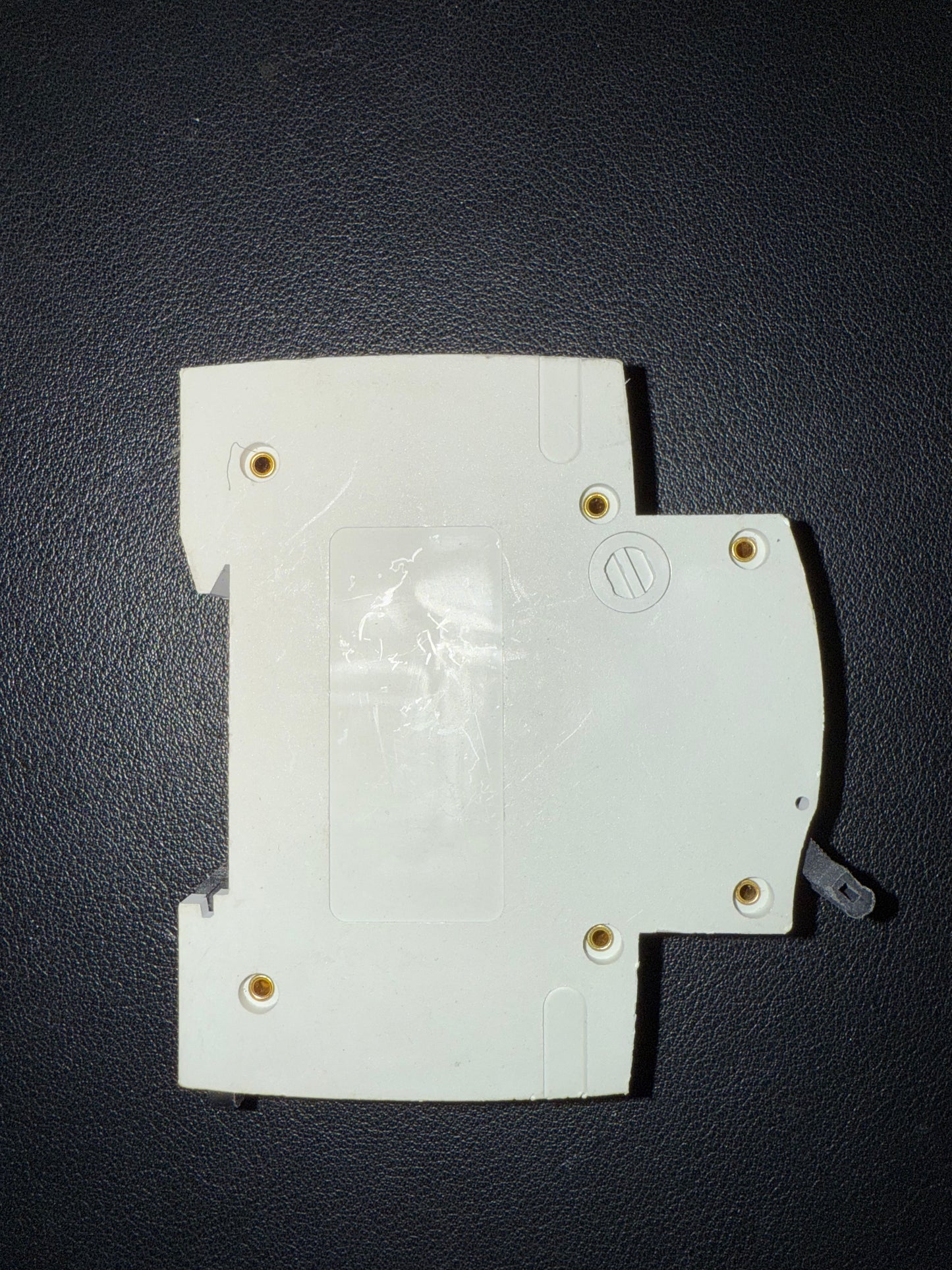 C32 BG BRITISH GENERAL CUMB32 (32A, 1 Pole, 6000A)