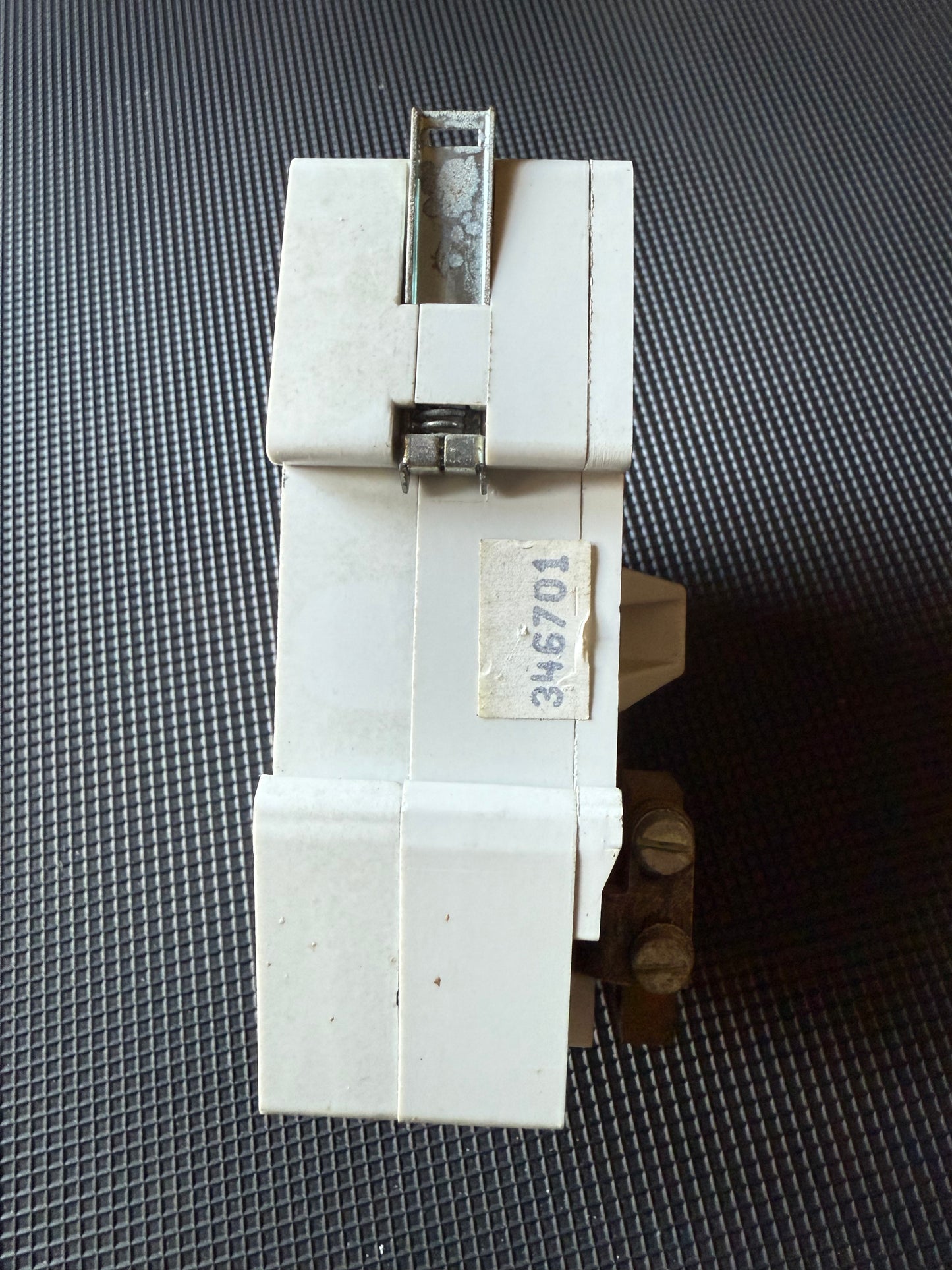 Crabtree SB6000 100A 2 pole main switch 240v BS 5419