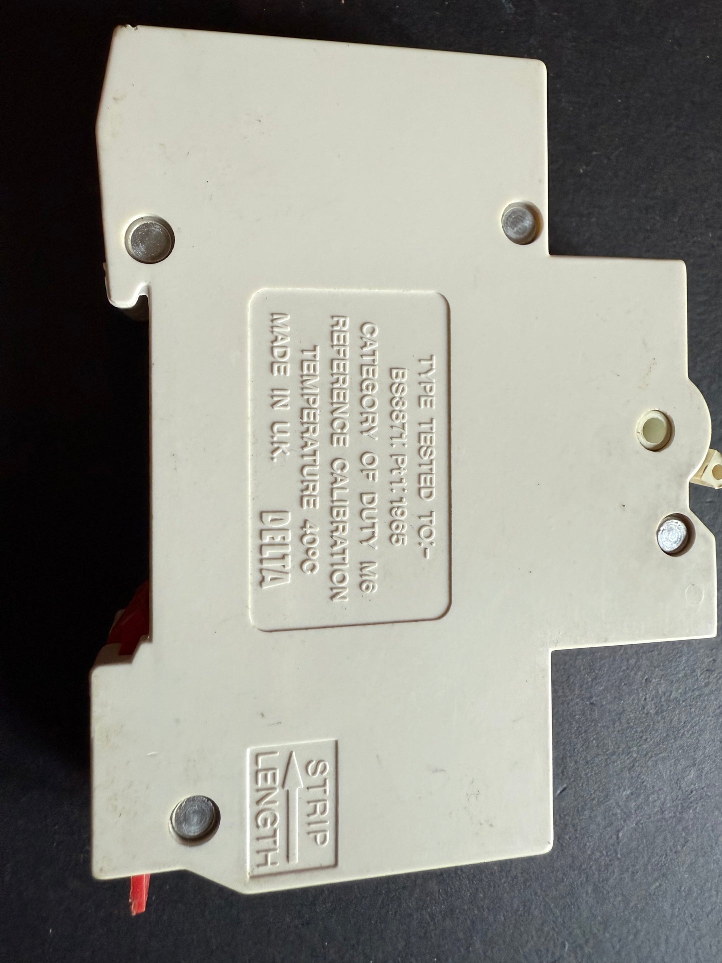 MEM 2000 MCB 32 Amp Type 2 32A Single Pole Breaker AB32S2