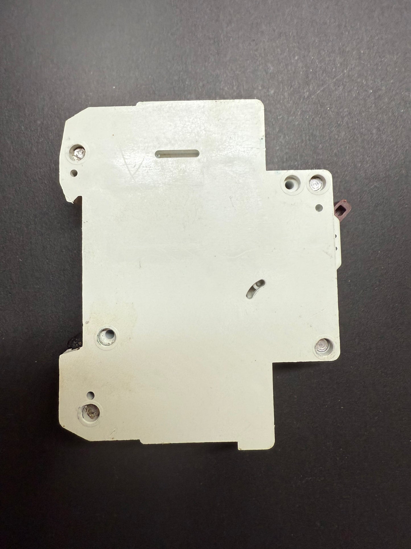 Contractum B32 MCB 7132B