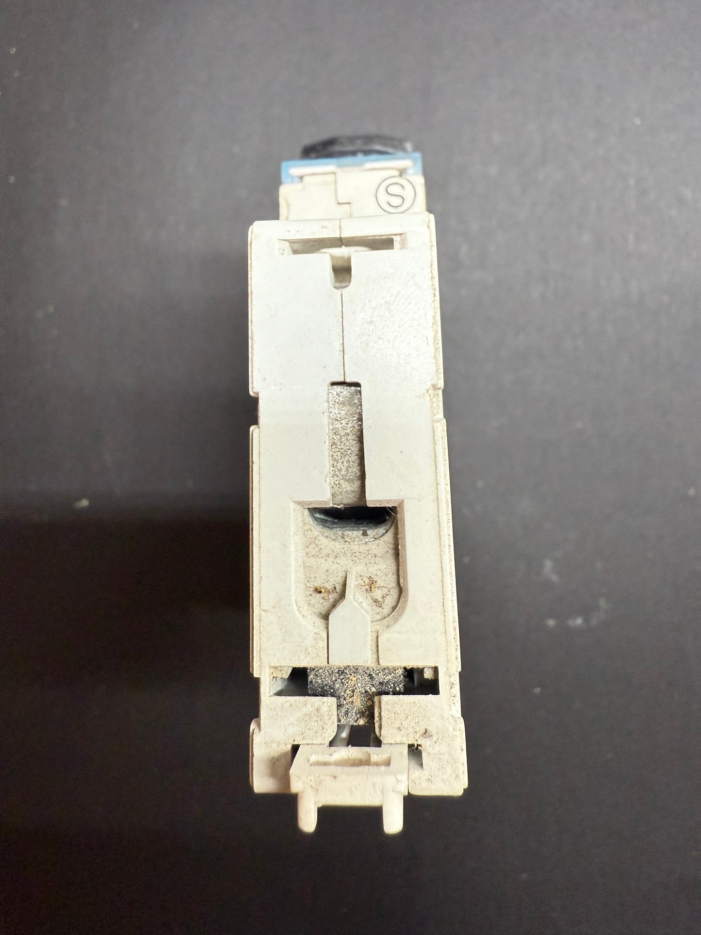 Legrand B6 061 56