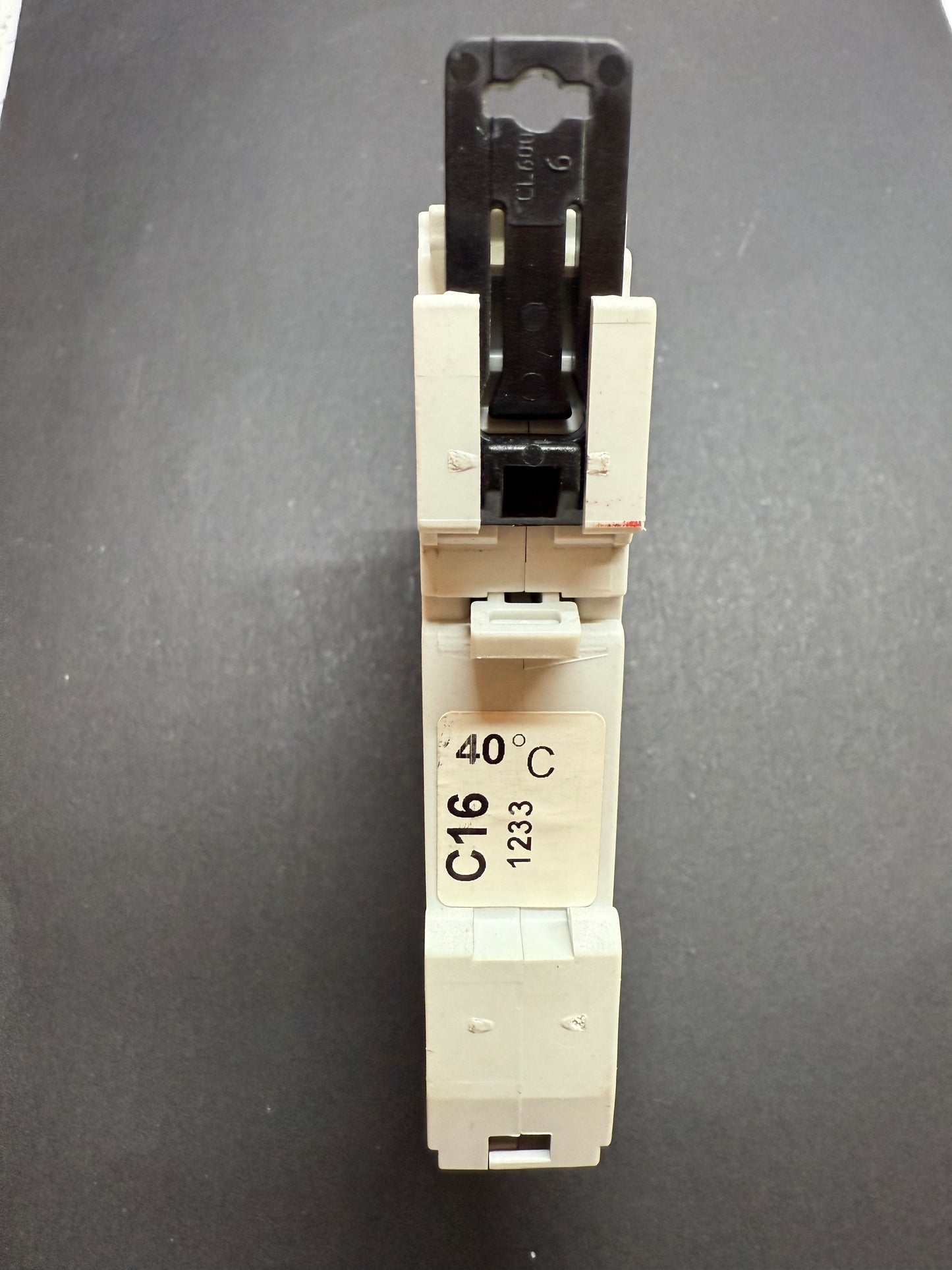 C16 MEM C16 MCB MCH116 (16A, 1-Pole)