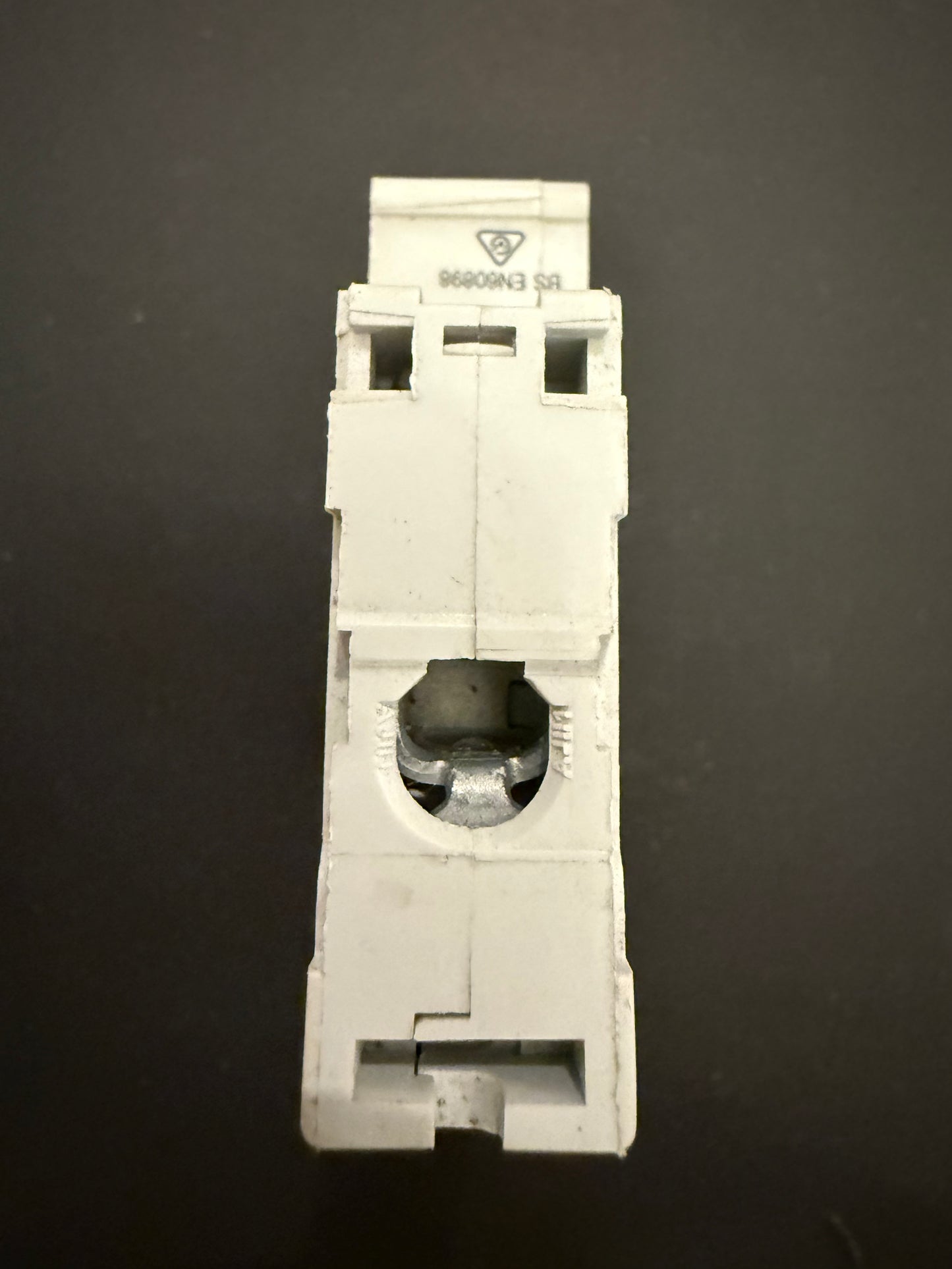 C32 Merlin Green C32 32A C60HC 25648 MULTI9 Circuit Breaker