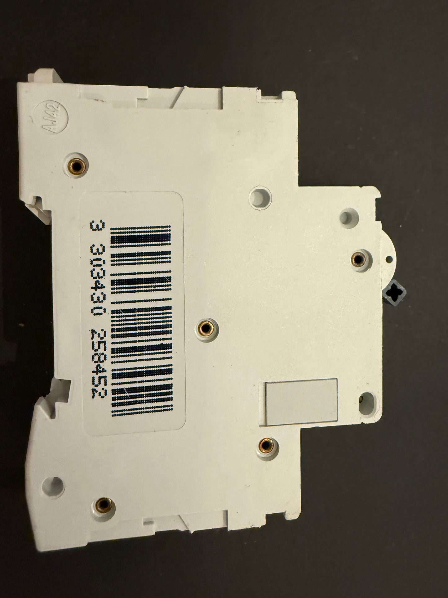 C20 Merlin Green B20 20A C60HB 25845 MULTI9 Circuit Breaker