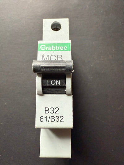 B32 Crabtree MCB B32 61/B32 B4042 (32A, 1 Pole)