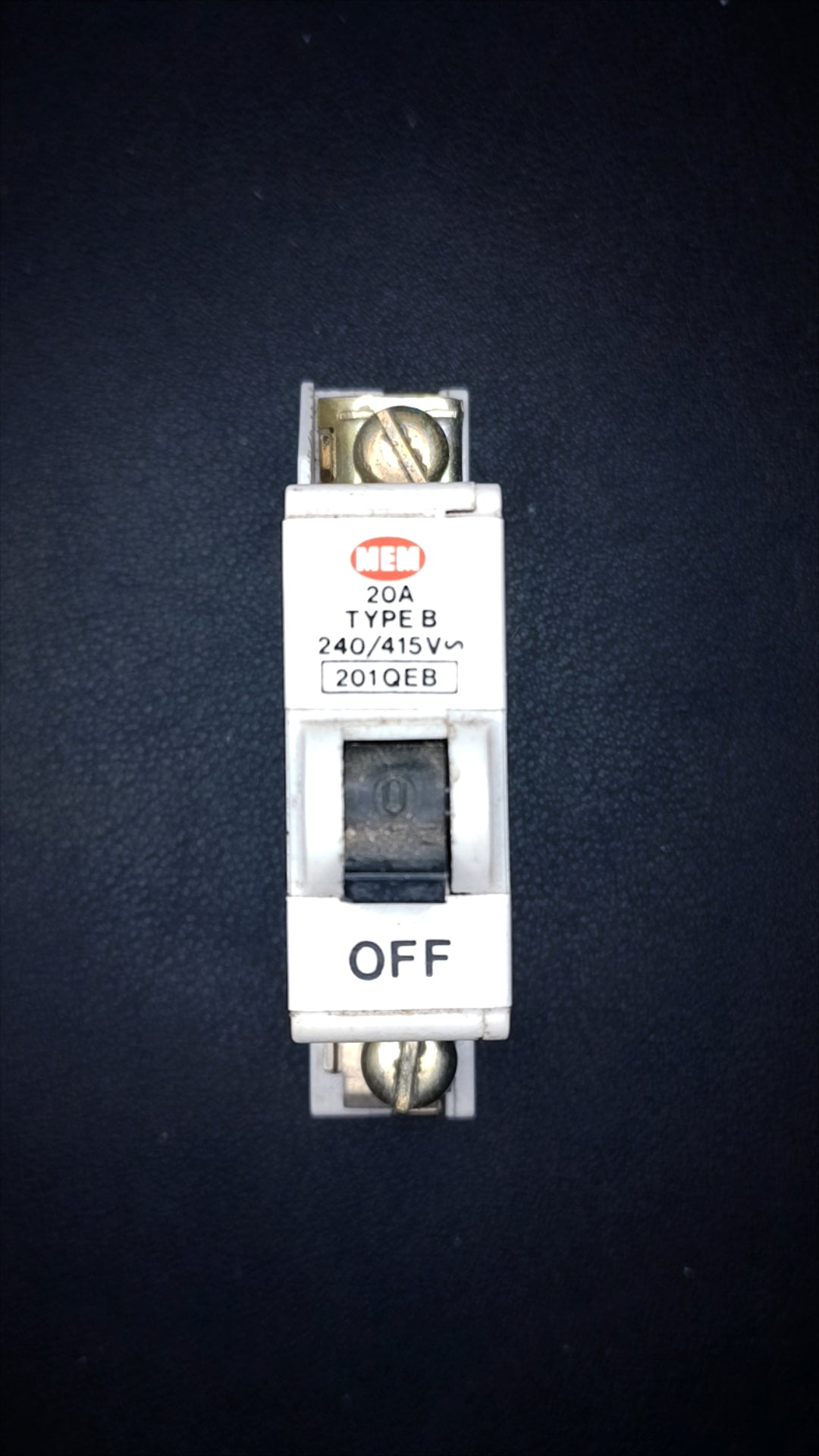 B20 MEM 201QEB 20A Circuit Breaker (Single Pole)