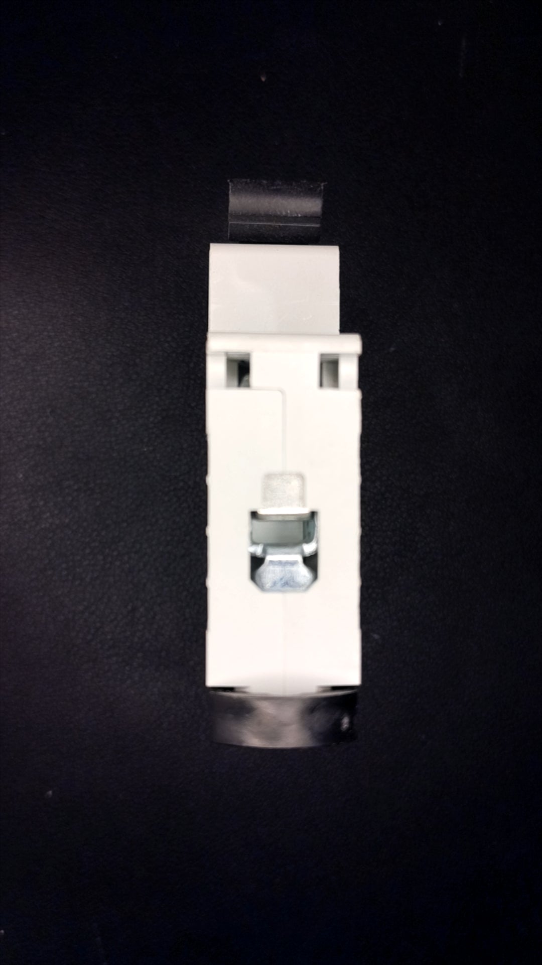 B20 MK H5920s 20A Circuit Breaker