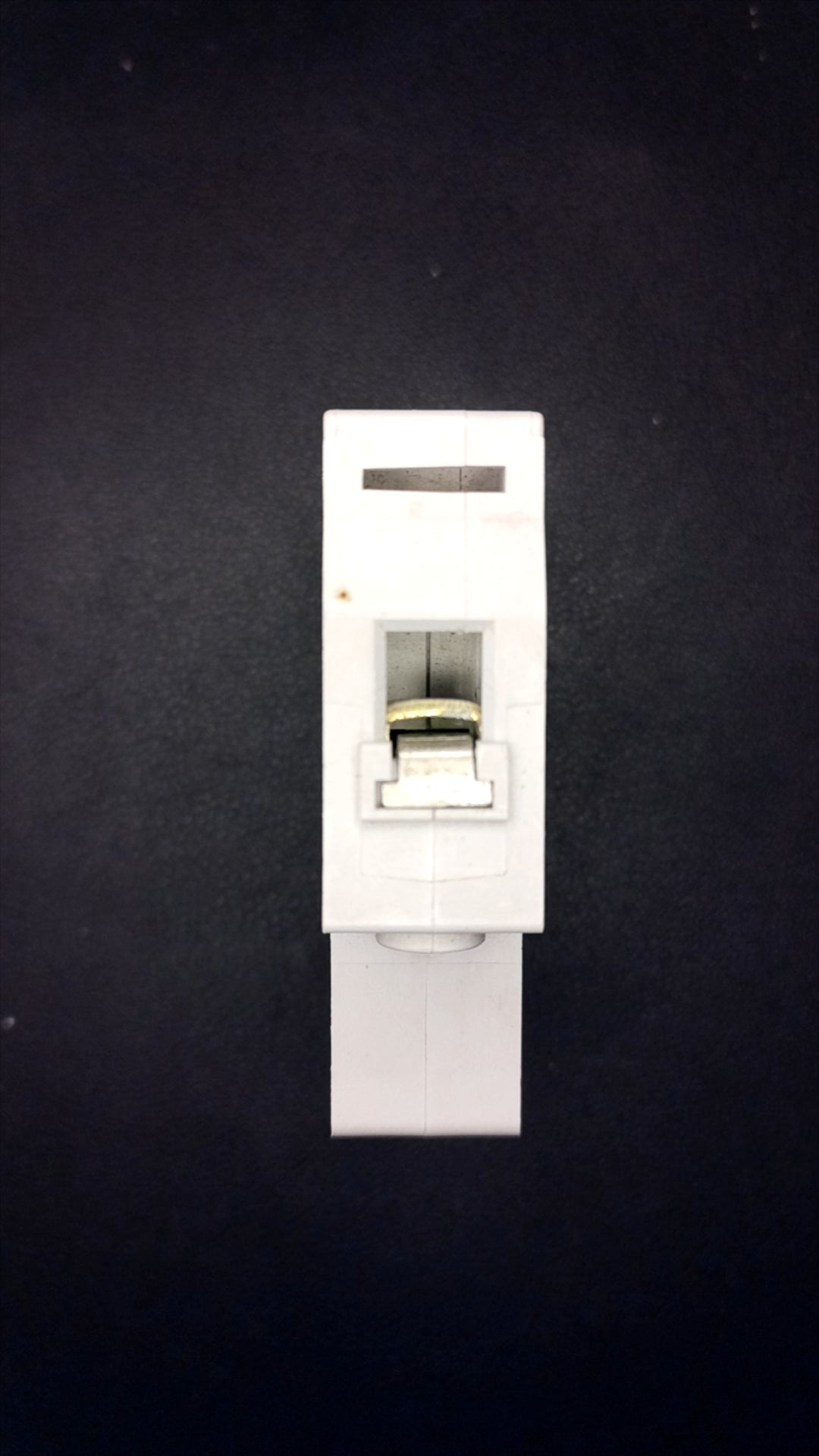 B16 Control Gear EC B16 16A MCB (1 Pole, 6000A)