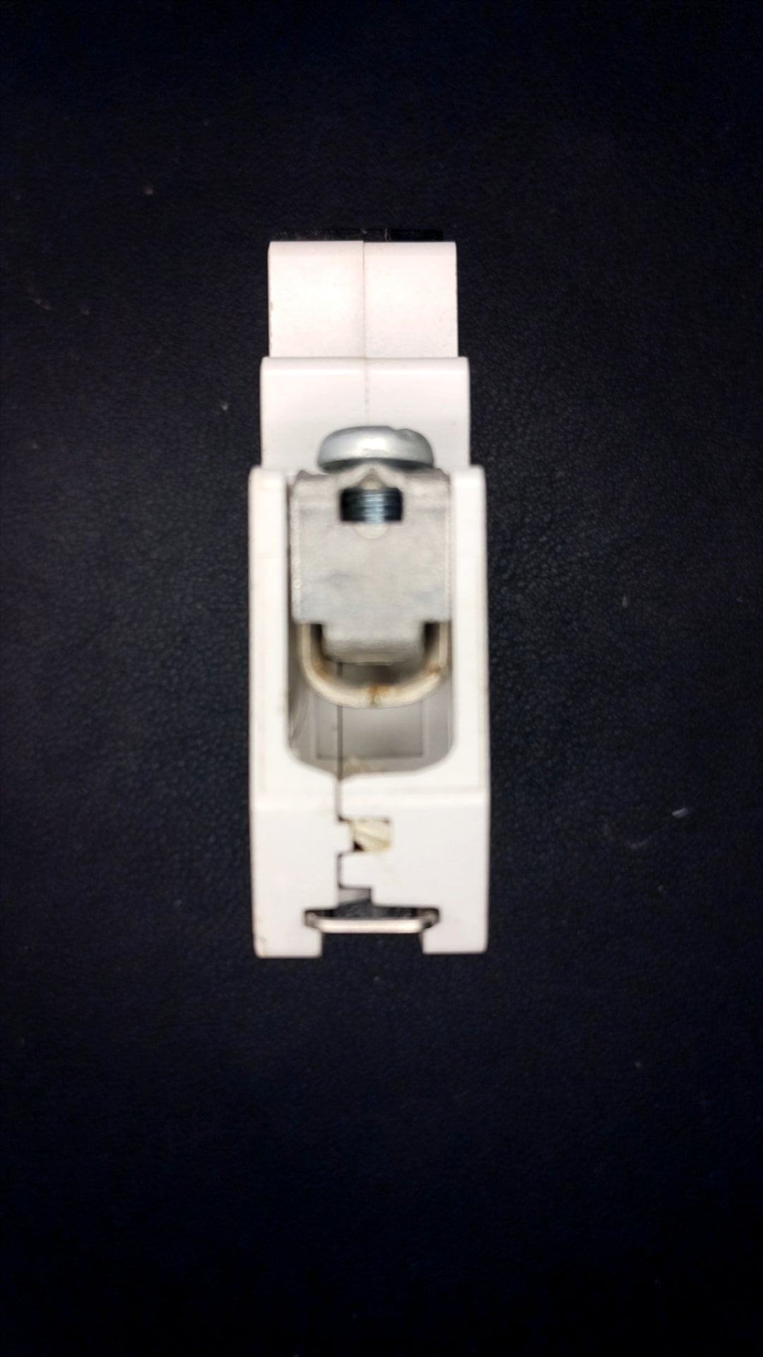 M16 GEC Vynckier Z216 M16 16A Circuit Breaker