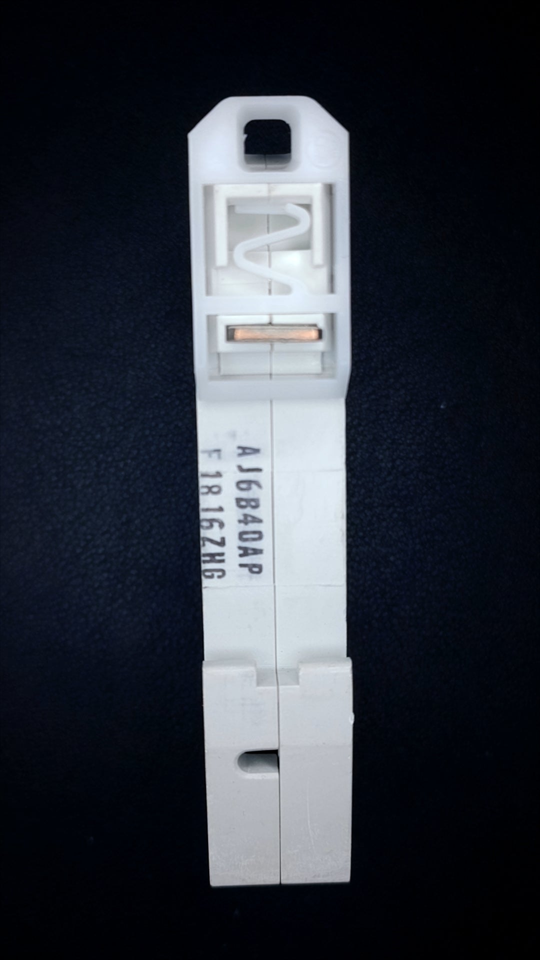 B40 Crabtree 61/B40 40A Series 4 Circuit Breaker