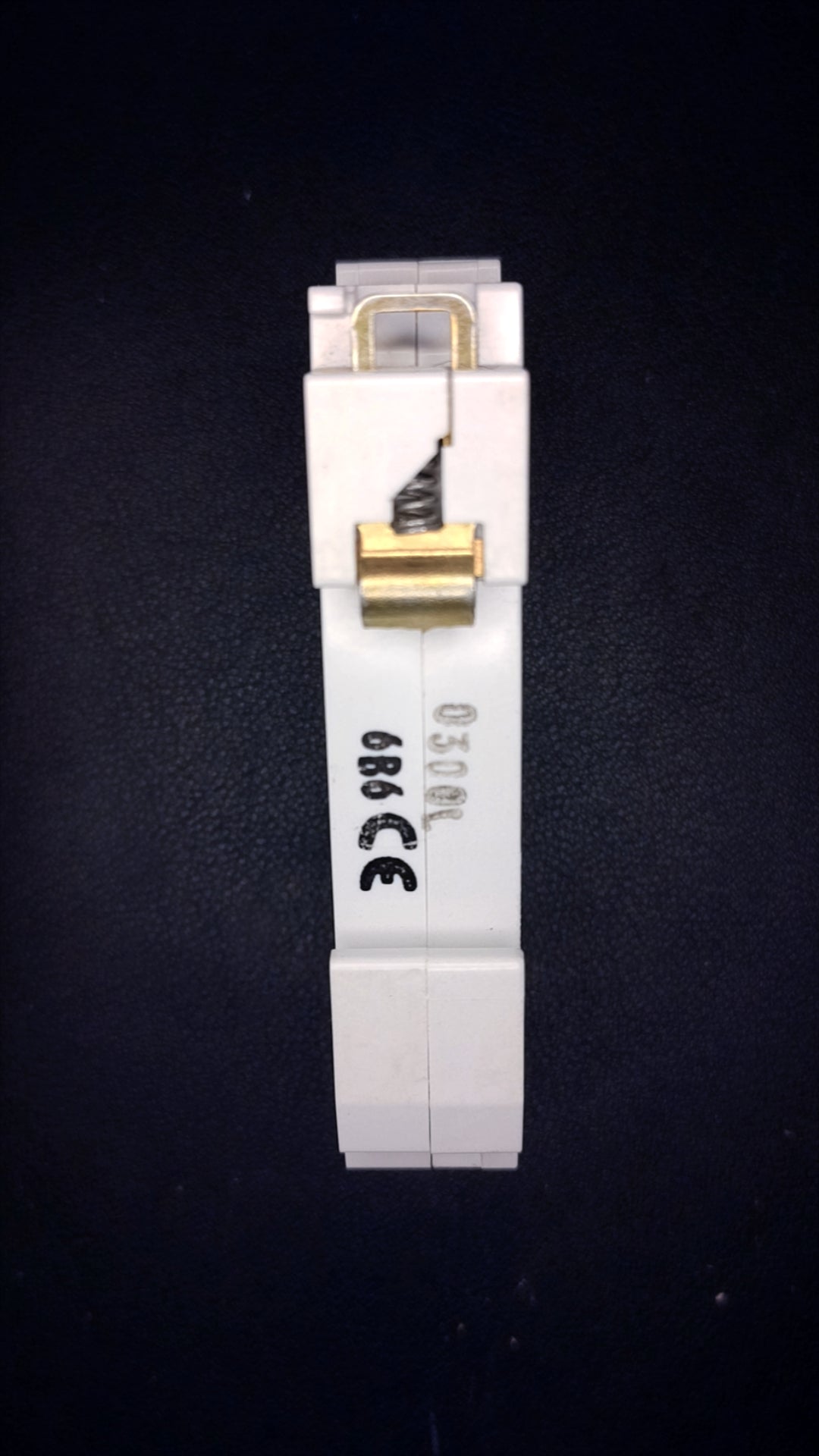 B6 Wylex NSB06-B 6A Circuit Breaker