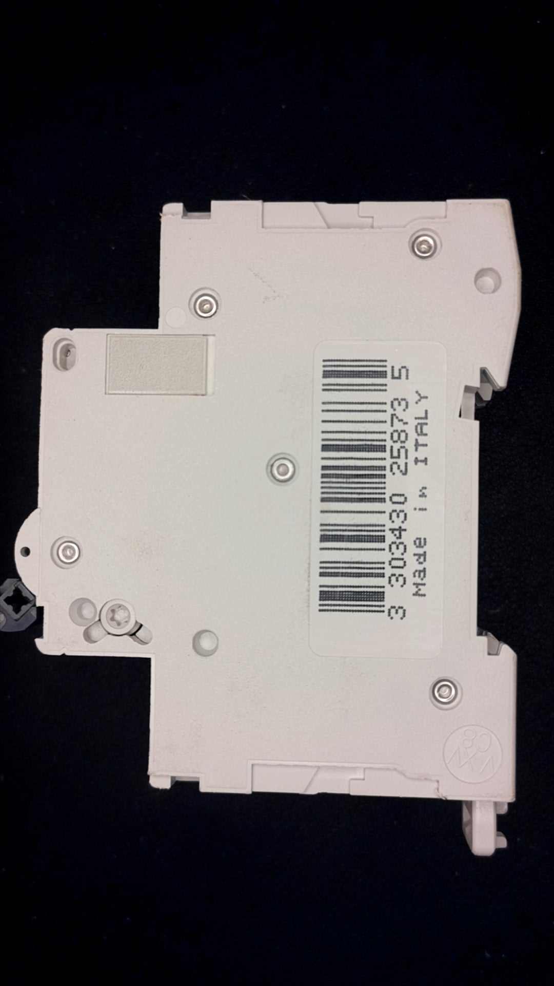 C32 Schneider Electric C60HB 32 25873