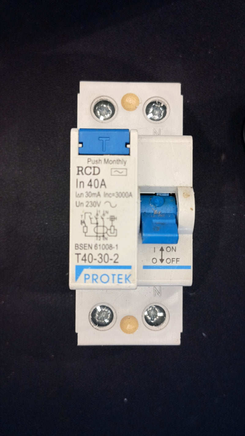 T40 Protek T40-30-2 40A Circuit Breaker (2-Pole)