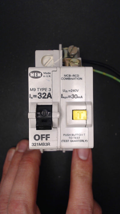 MEM 321MB3R 32A RCBO