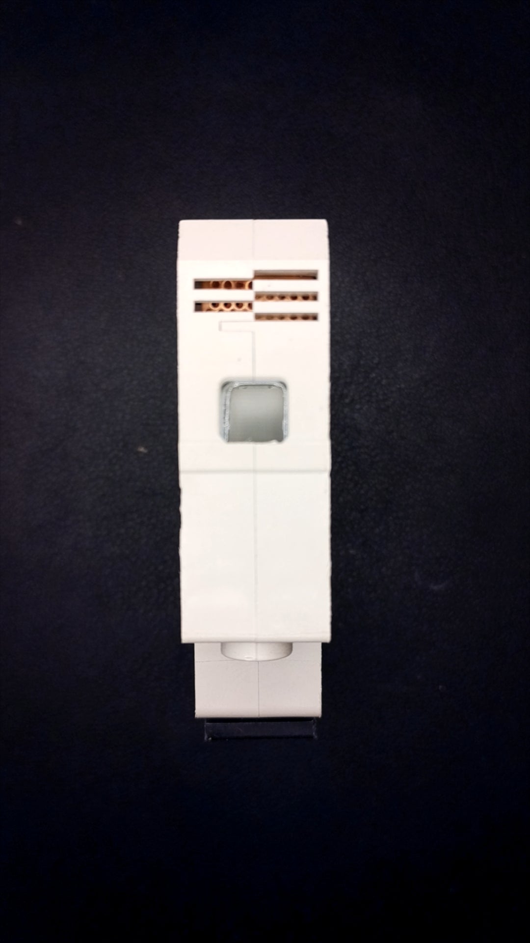 B32 Control Gear 32A Circuit Breaker (G06-1b32)