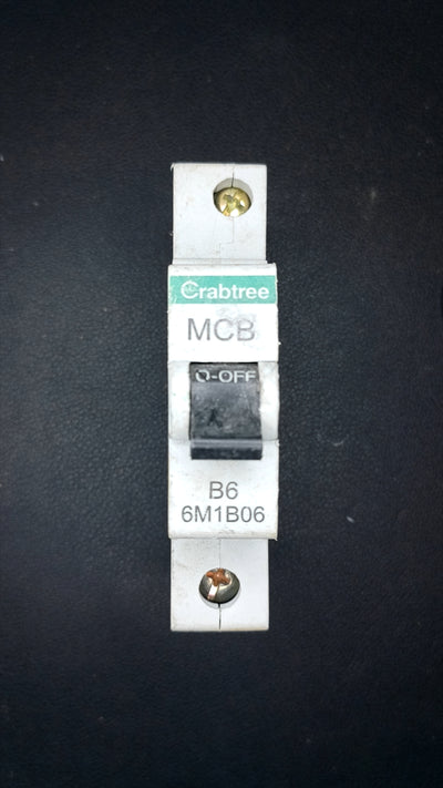 B6 Crabtree MCB B6 6M1B06 (6A, 1 Pole, 6000A Breaking Capacity)