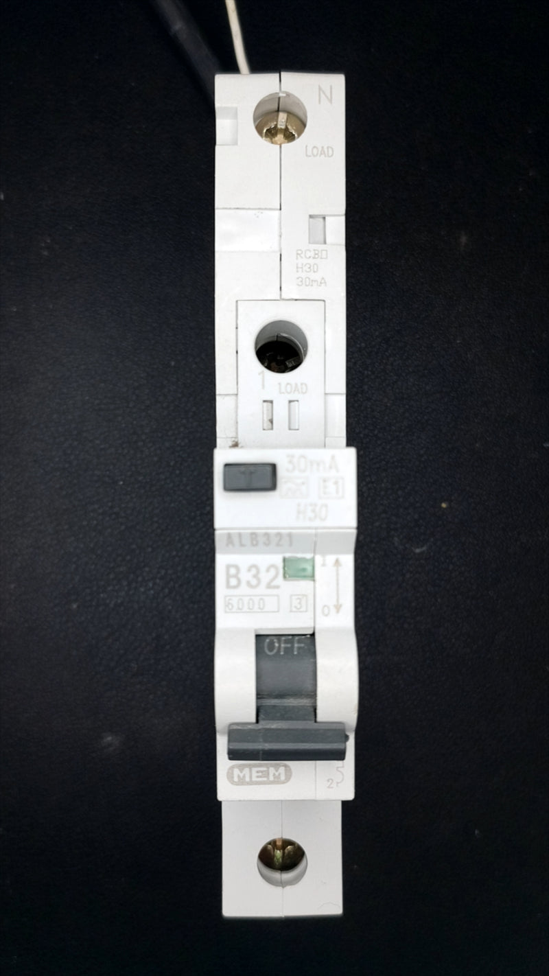 B32 MEM ALB321 32A RCBO (1 Pole, 6000A)
