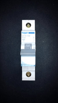 B32 Hager MTN132 32A Circuit Breaker (1 Pole, 6000A)